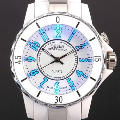 Bijoux Enfants  - Montre sport femme 7 couleurs Led multicolore  quartz : illustration